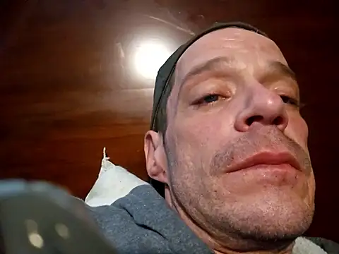 chosen923 online show from October 22, 2025, 11:48 pm