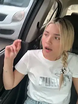 Sarita-candy online show from January 4, 2025, 4:43 pm