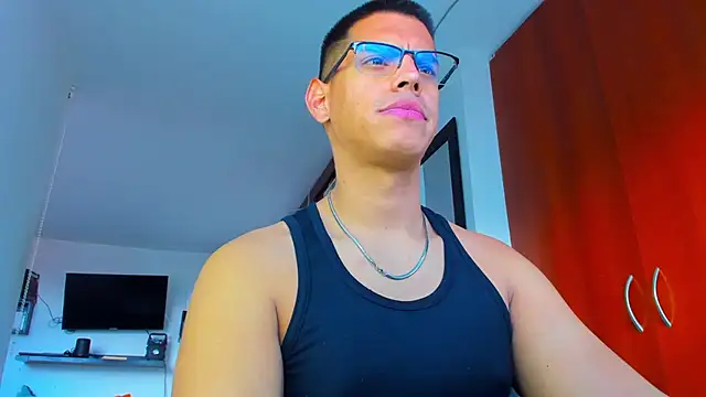  John Boy  online show from December 3, 2025, 9:24 pm