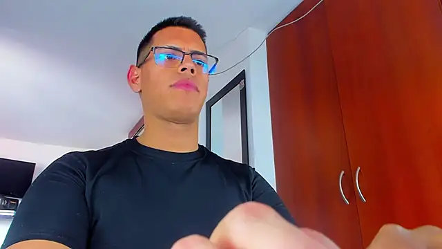 Snapshot of _John_Boy_ chatting on March 5, 2026, 7:10 pm John Boy online show from March 5, 2026, 7:10 pm