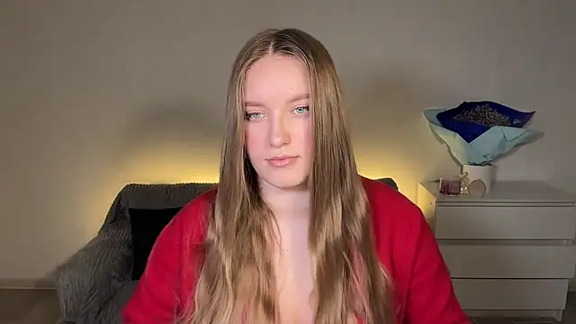 EvaMaddison online show from March 6, 2026, 5:53 pm