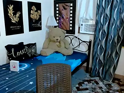 Snapshot of UrhotGoddess chatting on January 17, 2026, 5:34 am UrhotGoddess online show from January 17, 2026, 5:34 am