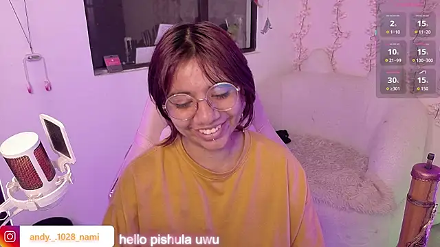 Snapshot of Nami_usagi chatting on April 21, 2026, 3:17 pm Nami usagi online show from April 21, 2026, 3:17 pm