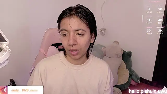 Snapshot of Nami_usagi chatting on June 30, 2026, 2:40 pm Nami usagi online show from June 30, 2026, 2:40 pm