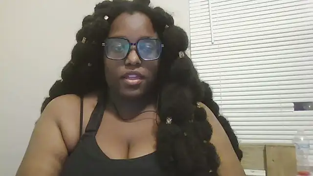 MissCC99 online show from November 30, 2025, 4:16 am