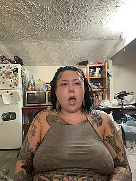 evacheers online show from March 23, 2026, 10:25 pm