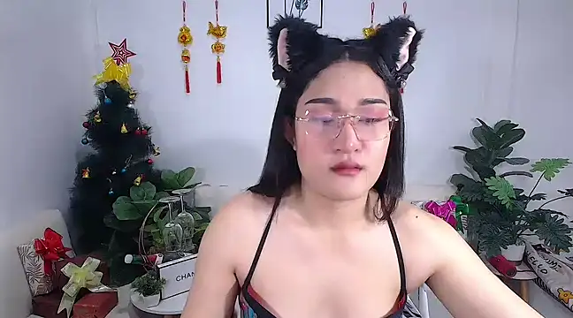 plysaithailand online show from January 23, 2025, 2:44 am