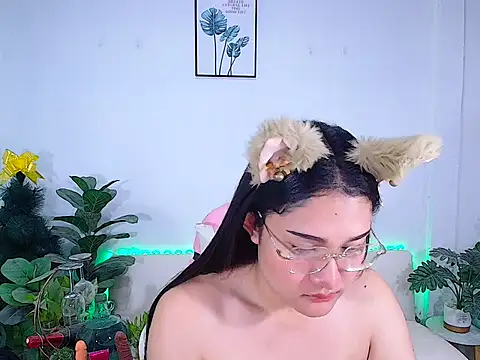 plysaithailand online show from December 3, 2025, 2:52 am