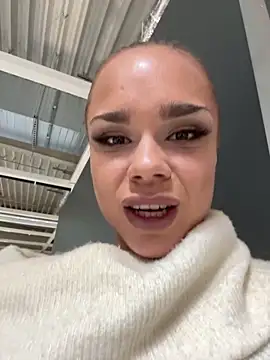 PennyPrincess online show from December 17, 2024, 2:11 pm