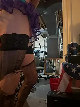 jessixo online show from February 17, 2026, 4:20 am