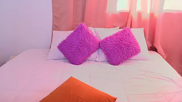Snapshot of yulina_xue chatting on March 9, 2025, 9:46 pm yulina xue online show from March 9, 2025, 9:46 pm