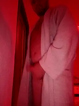 Snapshot of Adry1986 chatting on October 31, 2025, 4:19 pm Adry1986 online show from October 31, 2025, 4:19 pm