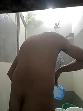 Boy Harry online show from December 3, 2025, 3:47 am