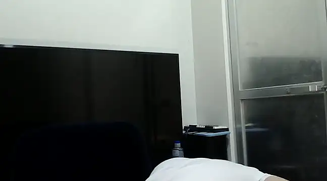 alfonsoasiancutie online show from December 28, 2024, 10:14 am