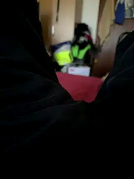 Alerandro00 online show from September 22, 2025, 2:30 pm