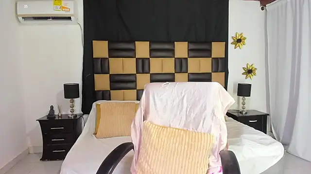 BarbieKano online show from November 20, 2025, 11:26 pm