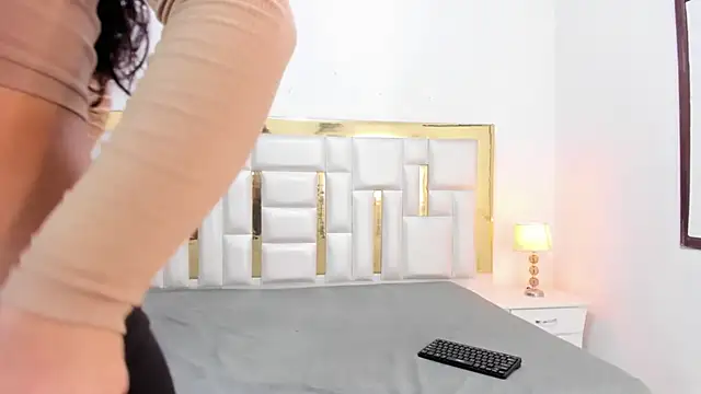 Snapshot of Kylieandjhonny chatting on March 14, 2025, 6:50 pm Kylieandjhonny online show from March 14, 2025, 6:50 pm