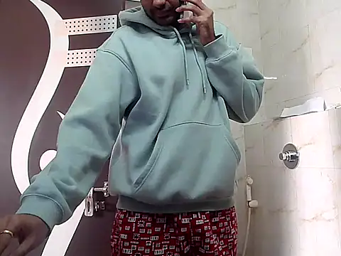 Snapshot of king_kong_india1 chatting on January 10, 2025, 5:26 am king kong india1 online show from January 10, 2025, 5:26 am