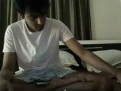 Snapshot of king_kong_india1 chatting on February 11, 2025, 6:33 pm king kong india1 online show from February 11, 2025, 6:33 pm