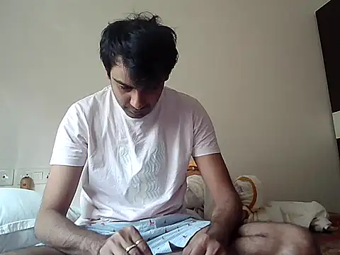 Snapshot of king_kong_india1 chatting on February 12, 2025, 3:18 am king kong india1 online show from February 12, 2025, 3:18 am