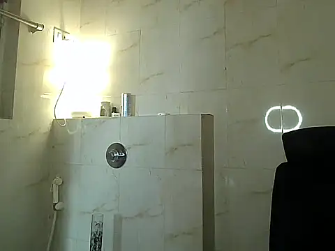 Snapshot of king_kong_india1 chatting on October 6, 2025, 4:32 am king kong india1 online show from October 6, 2025, 4:32 am