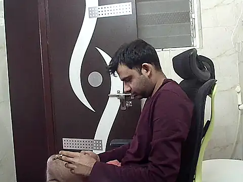 Snapshot of king_kong_india1 chatting on January 9, 2026, 5:54 am king kong india1 online show from January 9, 2026, 5:54 am