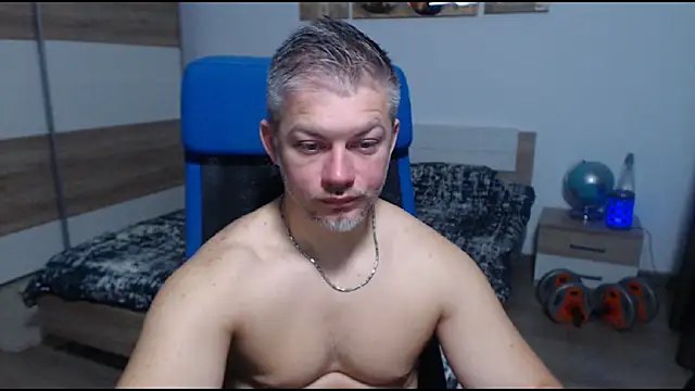 RobbyShawz online show from November 3, 2025, 5:20 am