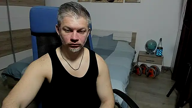 Snapshot of RobbyShawz chatting on March 27, 2026, 8:26 am RobbyShawz online show from March 27, 2026, 8:26 am