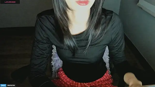Ayase momo online show from March 21, 2025, 7:35 pm