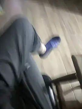 Snapshot of encantajpdo chatting on January 7, 2025, 2:42 am encantajpdo online show from January 7, 2025, 2:42 am