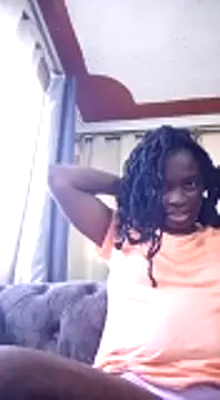 Snapshot of _cutemelania chatting on February 2, 2025, 2:34 pm cutemelania online show from February 2, 2025, 2:34 pm