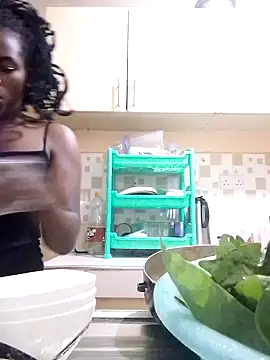 Snapshot of _cutemelania chatting on February 3, 2025, 5:24 pm cutemelania online show from February 3, 2025, 5:24 pm