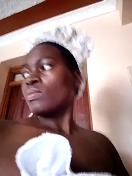 Snapshot of _cutemelania chatting on February 8, 2025, 10:29 am cutemelania online show from February 8, 2025, 10:29 am