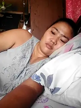 Snapshot of Ces_Jhane chatting on July 27, 2026, 12:06 am Ces Jhane online show from July 27, 2026, 12:06 am
