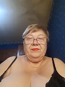 Snapshot of Lena_Gaby chatting on November 17, 2025, 7:41 pm Lena Gaby online show from November 17, 2025, 7:41 pm