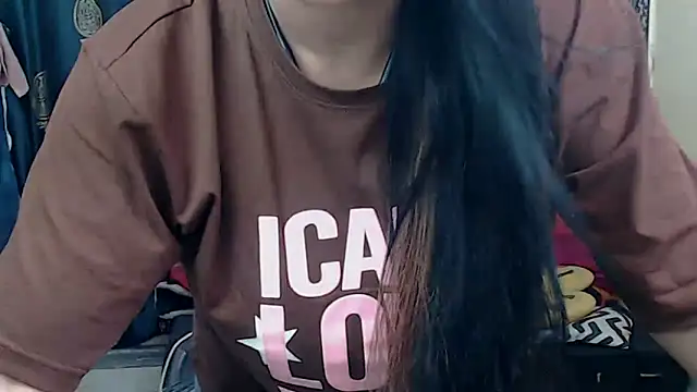 Naiaa-mylove online show from September 16, 2025, 5:41 am