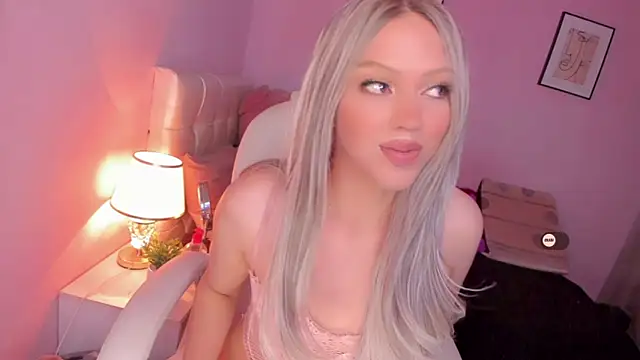 EvaEvangeline online show from February 3, 2025, 11:31 am