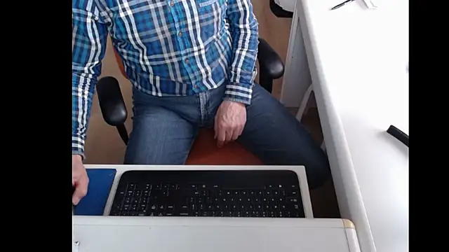 dutchpornking online show from February 24, 2025, 12:48 pm