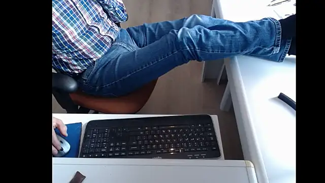 dutchpornking online show from February 28, 2025, 11:25 am