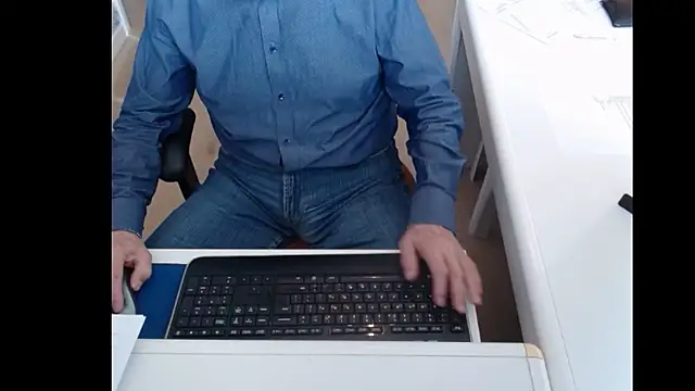 dutchpornking online show from March 21, 2025, 2:40 pm