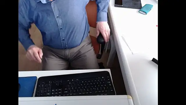 Snapshot of dutchpornking chatting on April 25, 2026, 6:05 am dutchpornking online show from April 25, 2026, 6:05 am