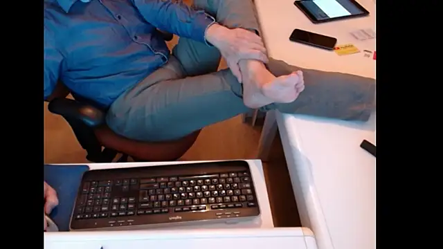 Snapshot of dutchpornking chatting on April 27, 2026, 6:39 pm dutchpornking online show from April 27, 2026, 6:39 pm