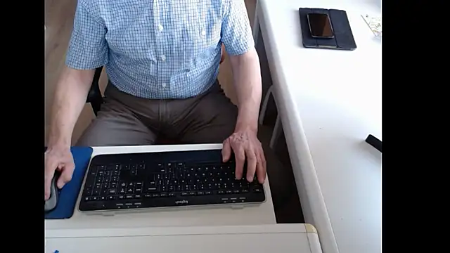 Snapshot of dutchpornking chatting on May 9, 2026, 6:29 am dutchpornking online show from May 9, 2026, 6:29 am