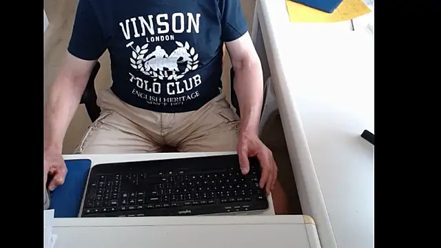 Snapshot of dutchpornking chatting on May 27, 2026, 6:10 am dutchpornking online show from May 27, 2026, 6:10 am