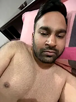 Snapshot of luciferdxm5 chatting on December 5, 2025, 6:04 pm luciferdxm5 online show from December 5, 2025, 6:04 pm