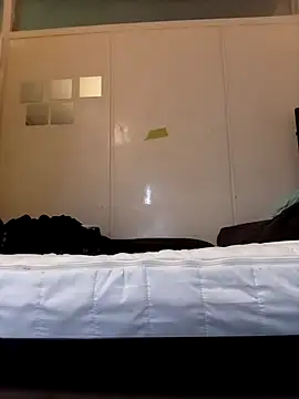 Hotarabicboy36y online show from November 18, 2025, 8:52 am