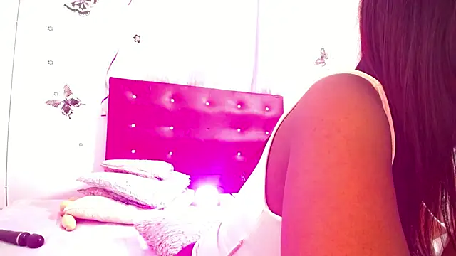 Snapshot of Naughty_choko chatting on April 2, 2026, 8:39 pm Naughty choko online show from April 2, 2026, 8:39 pm