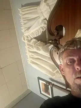 19JaSon83 online show from August 7, 2026, 12:56 am