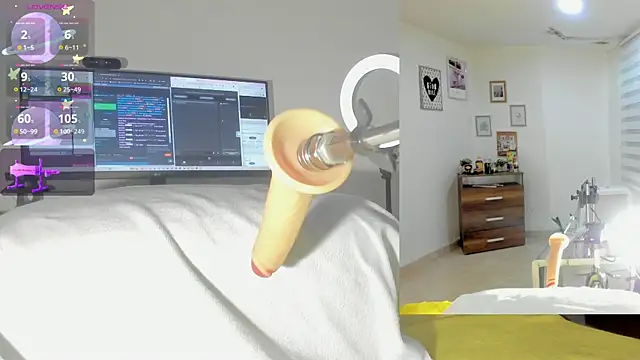 Snapshot of sofi_velez chatting on November 2, 2025, 5:26 pm sofi velez online show from November 2, 2025, 5:26 pm