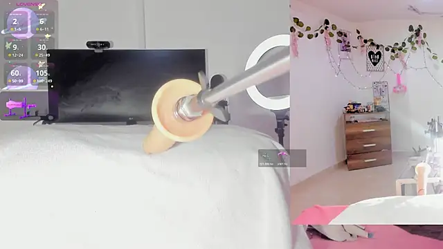 Snapshot of sofi_velez chatting on November 29, 2025, 5:05 pm sofi velez online show from November 29, 2025, 5:05 pm